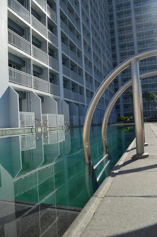 Jovic'S Condo At Breeze Residences. Манила Екстериор снимка