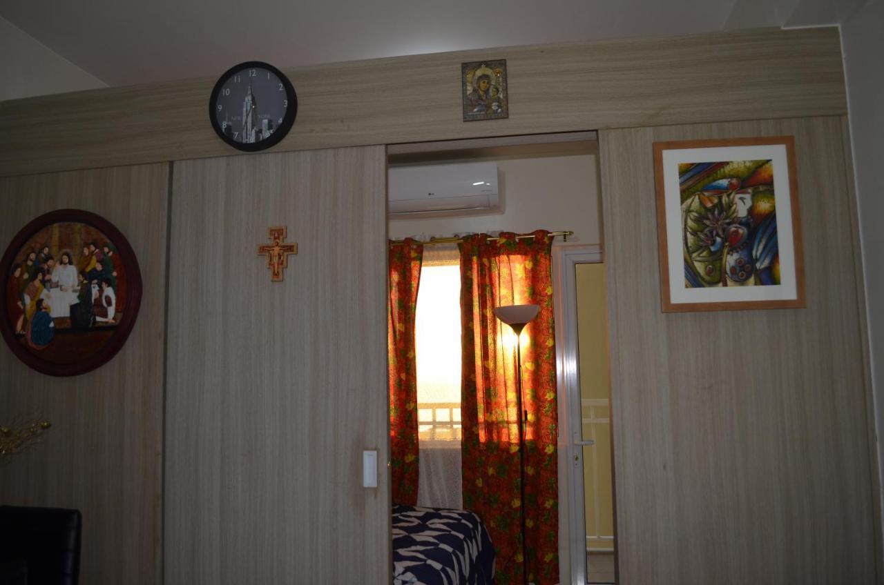 Jovic'S Condo At Breeze Residences. Манила Екстериор снимка